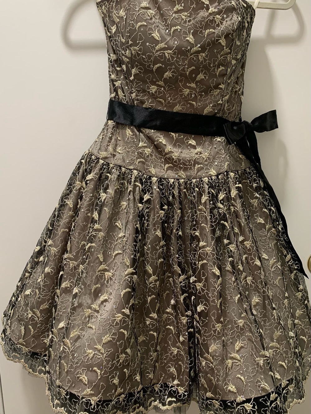 Jessica McClintock Black and Gold Lace Fit-and-Flare Party Dress for Girls